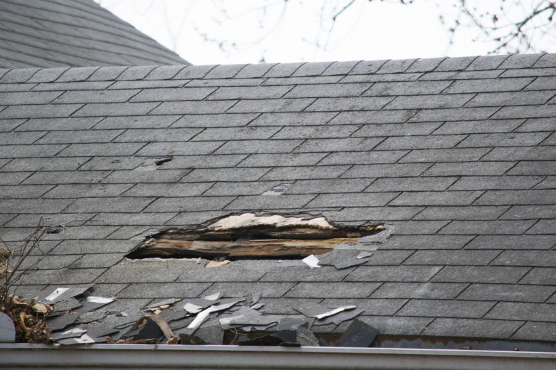 Asphalt Roof Leak Repair in Elmont, NY