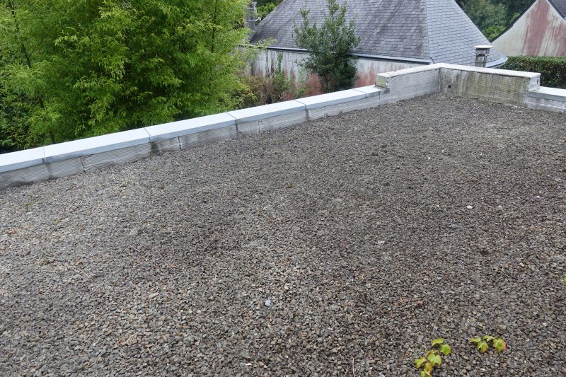 Tar And Gravel Roof Repair in Hewlett, NY